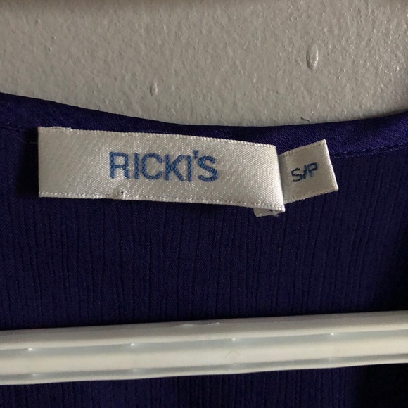 Purple V Neck Dress - Picture 3 of 3